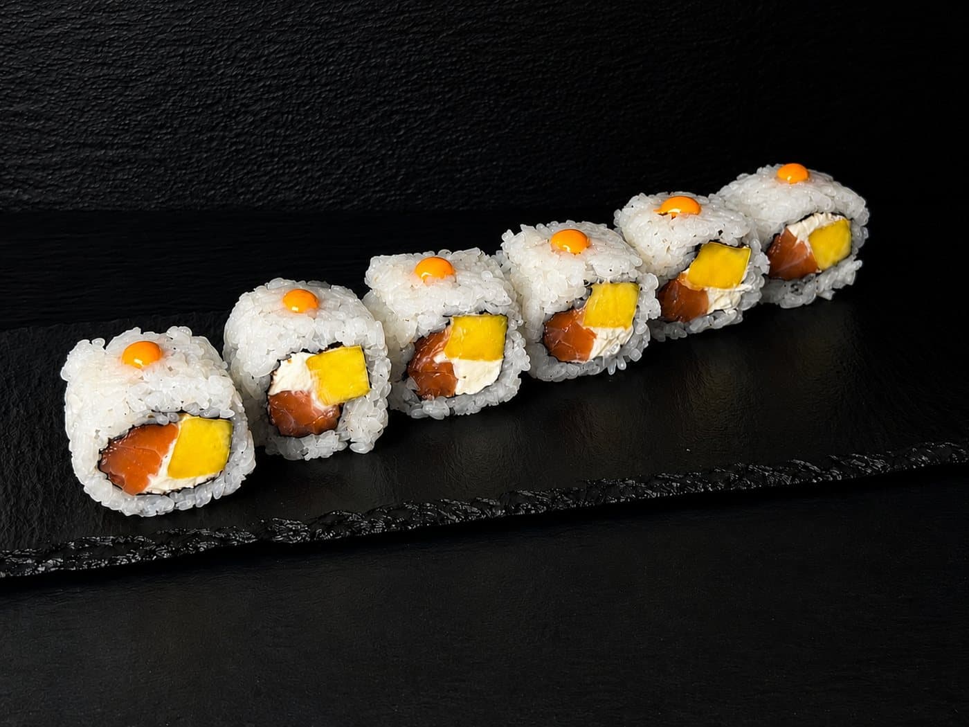 MANGO ROLL